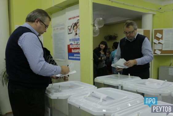 Антон Ермаков победил на выборах в Реутове. По данным ТИК, он набрал 48,8% голосов на довыборах в городской Совет депутатов. ПроРеутов