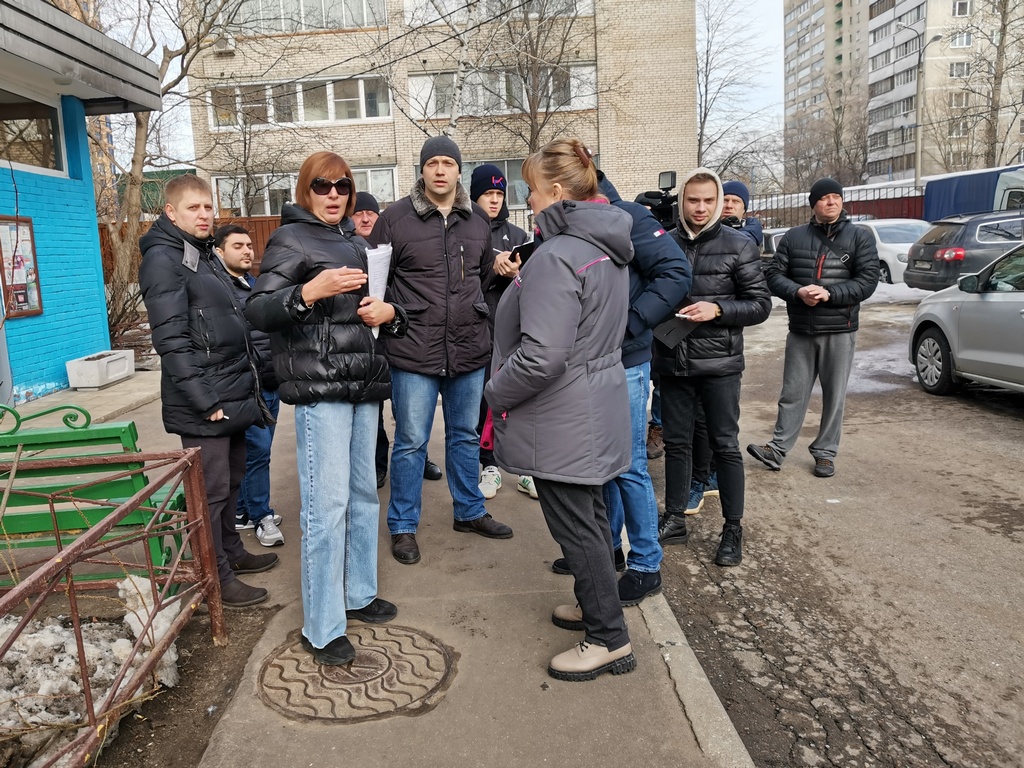 Нижегородская реутов сегодня. Встреча с депутатом Гуркиным. Реутов.